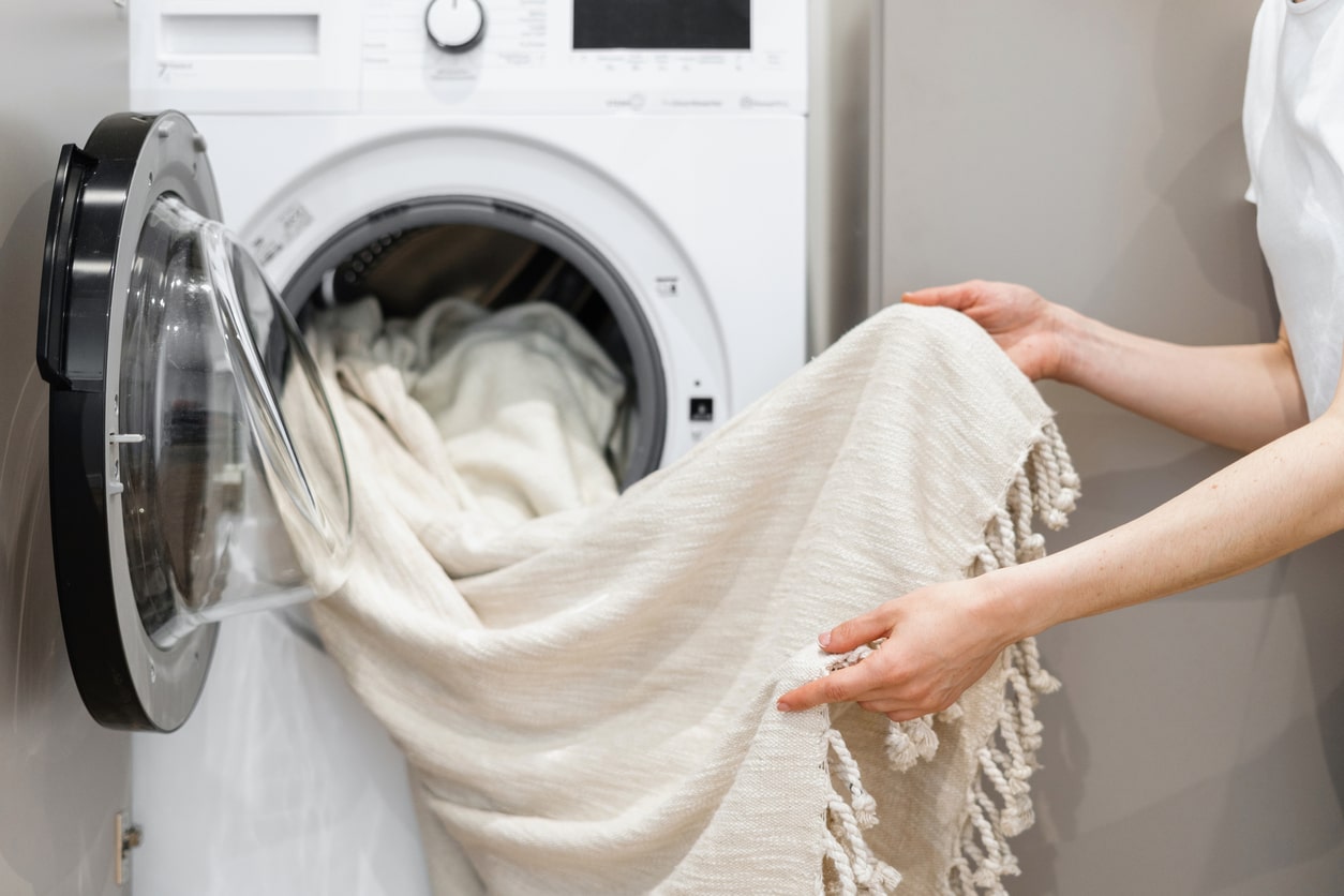 Une solution pour rehausser votre lave-linge? Le WASH 'Up est fait